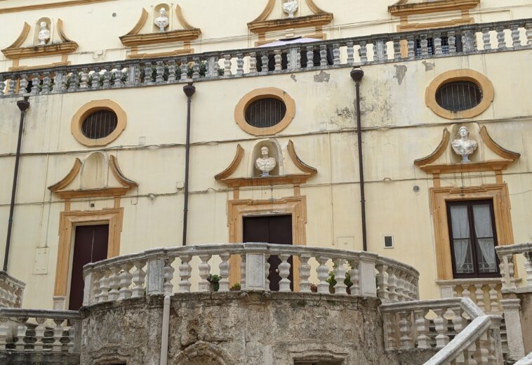 Racconti dalla Puglia abbandonata – La barocca Villa Fiori a Bisceglie