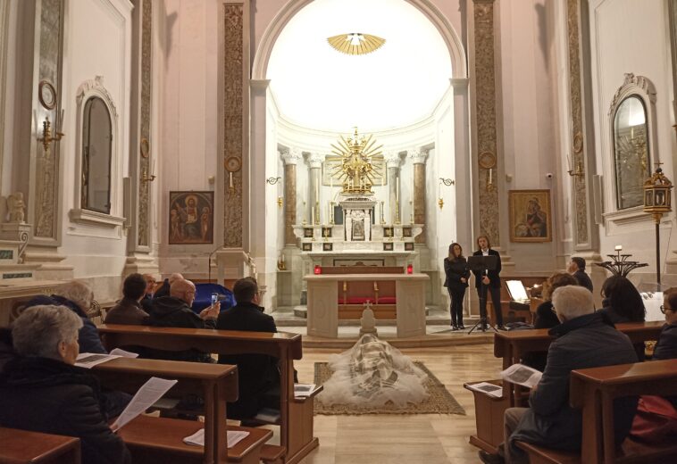 Giovinazzo (BA): all’Arciconfraternita del Carmine meditazione su “Compianto del Cristo morto”