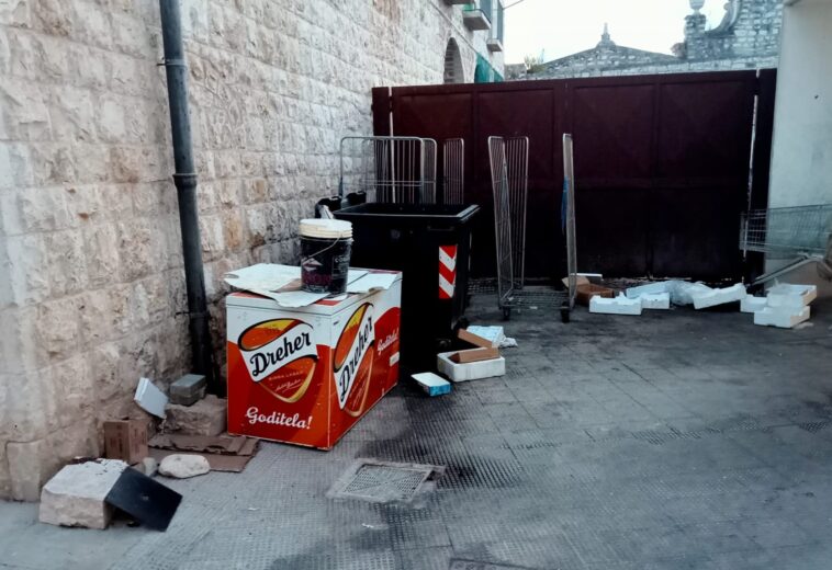 GIOVINAZZO, AL MERCATO SI FA SPESA CON VISTA RIFIUTI